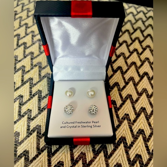 NIB Sterling Silver Earring Set Giftset - Picture 1 of 6